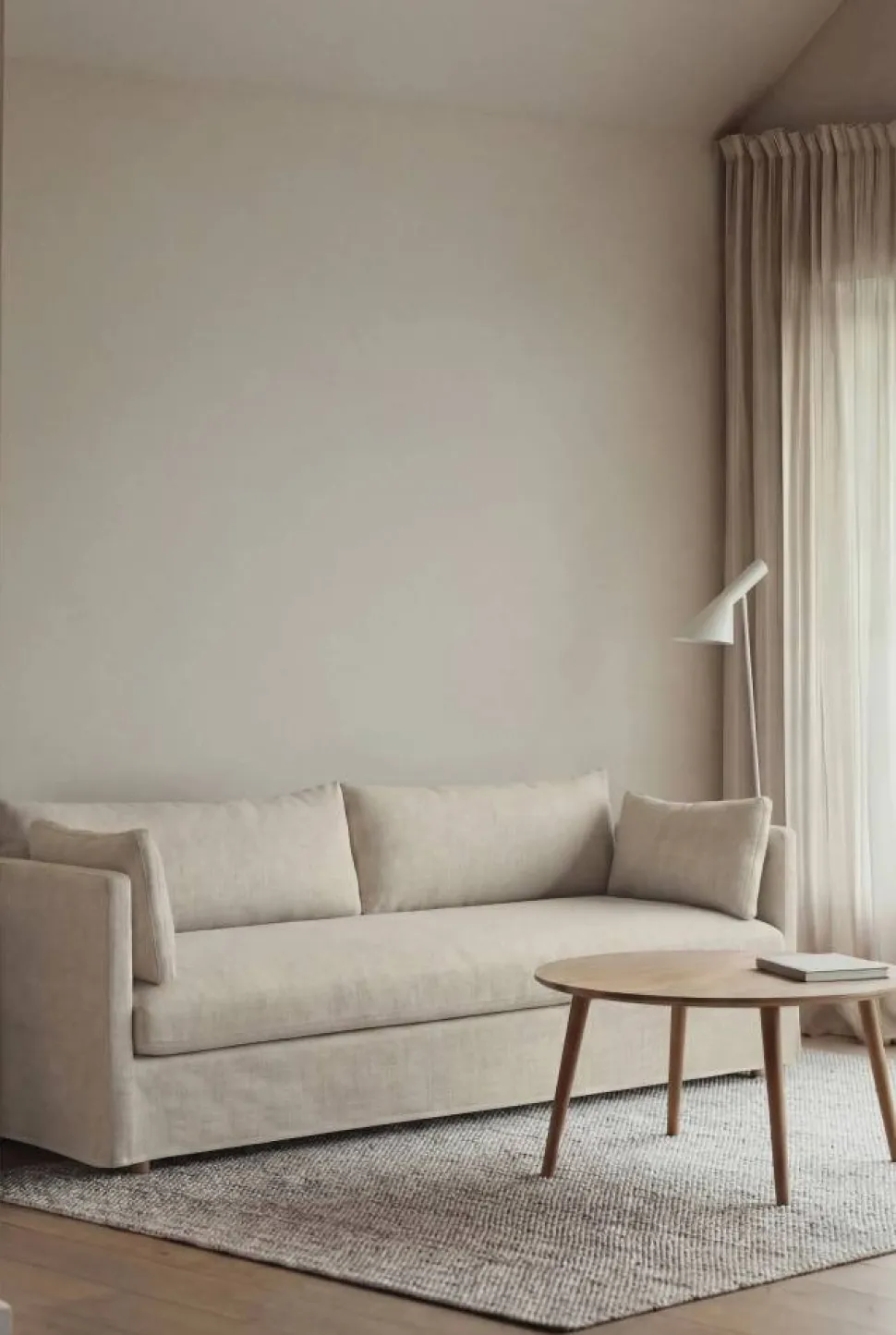 Linnevik soffa Oslo Nature 1540-vitoljad ek 4-sits med kappa