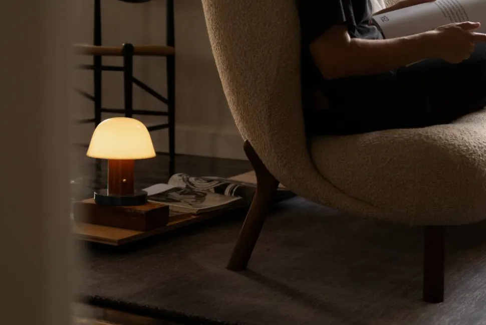 Little Petra VB2 soffa Vitoljad ek-Moonlight