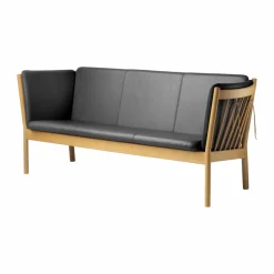 L45 MK154 soffa Lackerad ek-läder svart