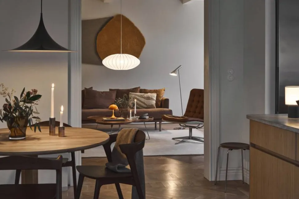 Loholm fåtölj med snurrfunktion Konjaksfärgat läder-Bern Beige 0341