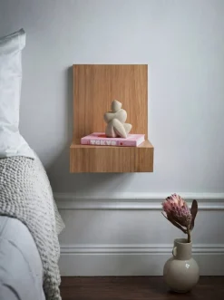 L-shelf vägghylla Ek 30x38x29 cm