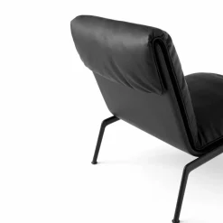 Muno LN18 loungefåtölj Warm black-Noble leather Black