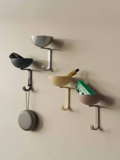 Nest klädhängare Warm beige