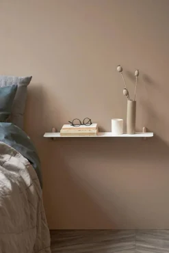Nivo hylla G Ljus ek-vit
