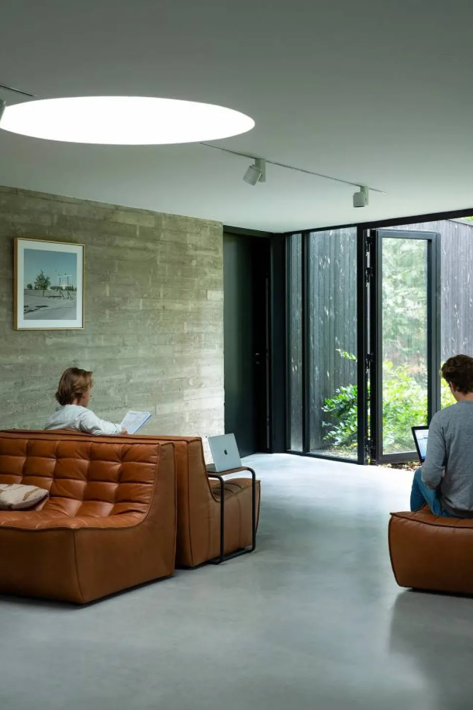 N701 soffa 2-sits läder old saddle brown