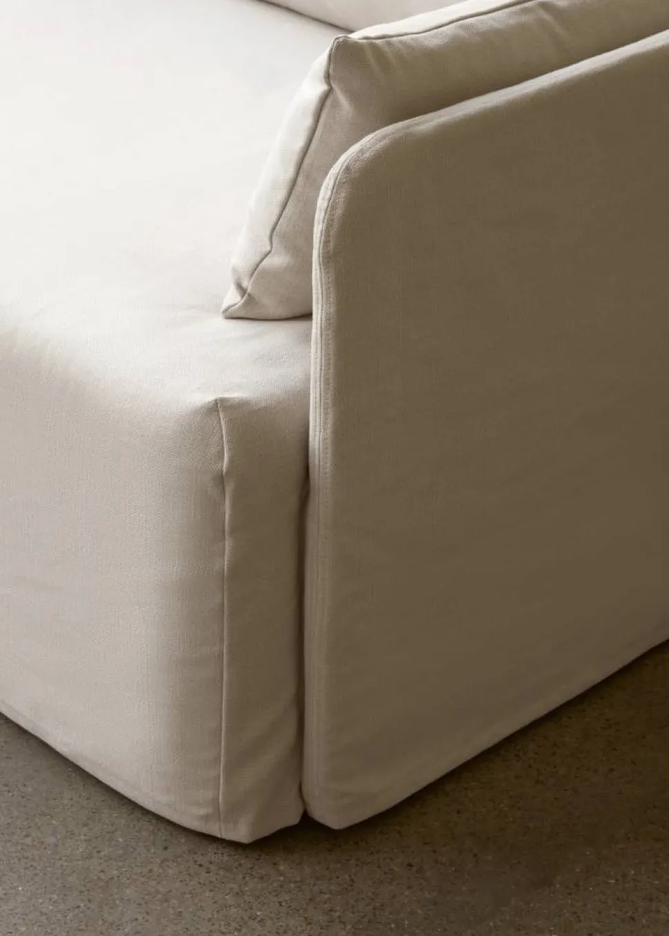 Offset soffa 2-sits Logan Jasmine
