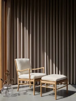 OW149 Colonial chair fåtölj Sif 95-såpad ek