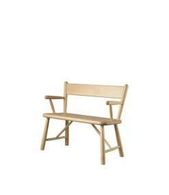 P11 barnbänk Beech nature lacquered
