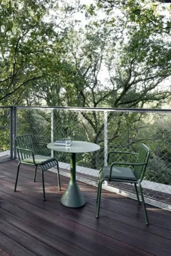 Palissade Cone runt cafébord Olive ø70