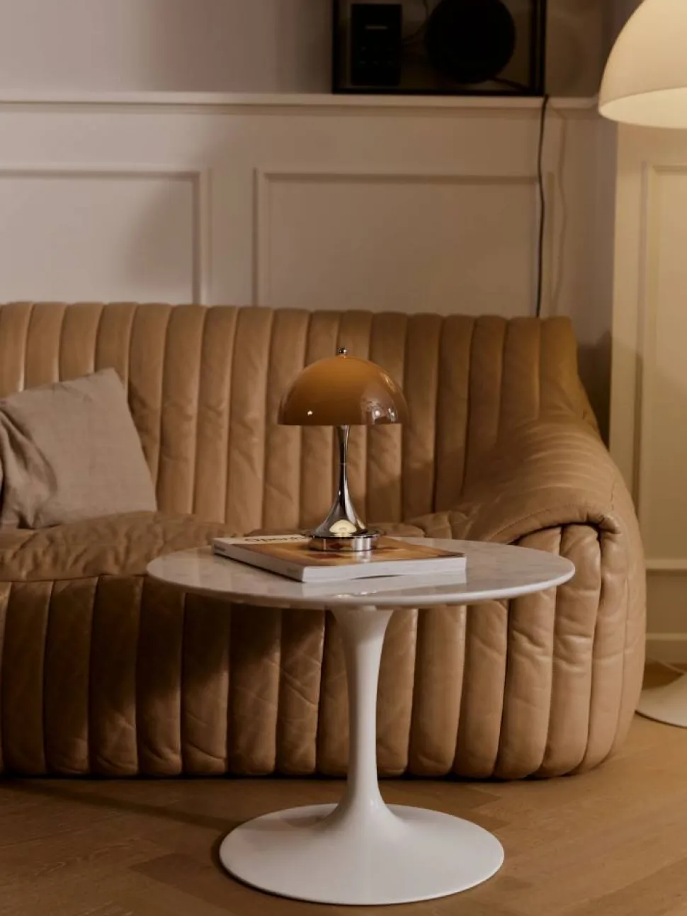 Panthella 160 Portable v3 bordslampa Original Opal Brown