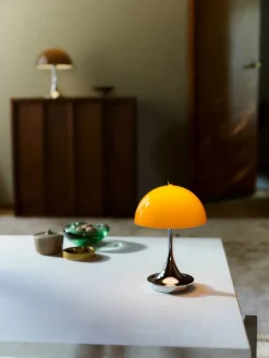 Panthella 160 Portable v3 bordslampa Original Opal Orange