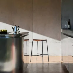 Pavilion AV38 barpall 79 cm Black-lacquered walnut