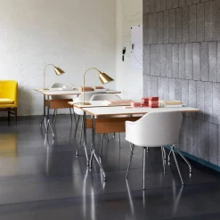 Pavilion AV16 skrivbord mushroom linoleum lackad ek kromben