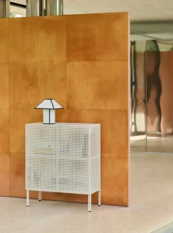 Perforated Cabinet skåp medium Eggshell