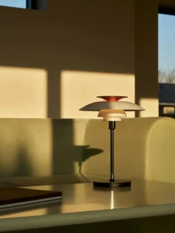 PH 80 portabel bordslampa Vit opal krompläterad
