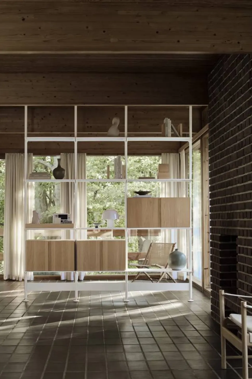 Pira G2 hyllsystem F C B White/Oak 240-247 cm