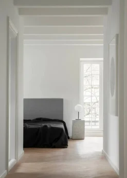 Plinth tall sidobord 30x30x51 cm White