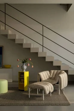 Puffy loungefåtölj + ottoman Sawdust-black grey