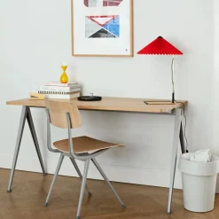 Pyramid 01 skrivbord Oak matt lacqured-140x75cm-beige stålstativ