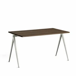 Pyramid 01 skrivbord Oak smoked 140x75cm beige stålstativ