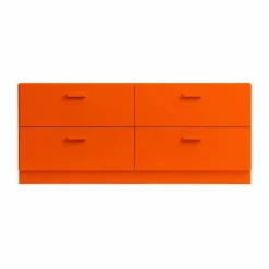 Relief byrå låg med sockel 123x46 6 cm orange