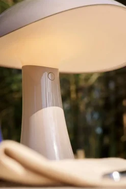 Rumee 220 portabel bordslampa Cloud White