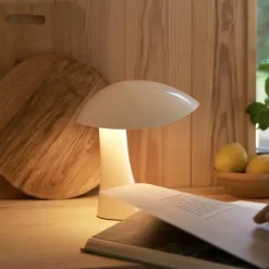 Rumee 220 portabel bordslampa Cloud White