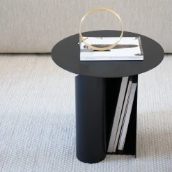Sentrum sidobord Svart