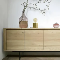 Shadow sideboard Ek-Wax oil 1 dörr 3 lådor