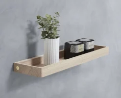 Shelf 10 vägghylla 32 cm Lacquered oak