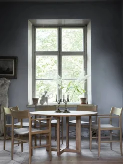 Siza karmstol Vitpigmenterad ek-lin sits