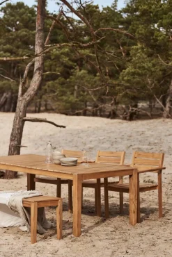 Sköndal matbord 220x95x76 cm Teak