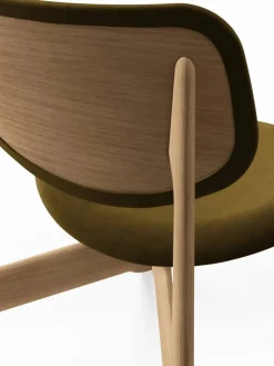 Slab loungestol klädd sits Natural brushed oak-Royal 0162 CMHR Khaki