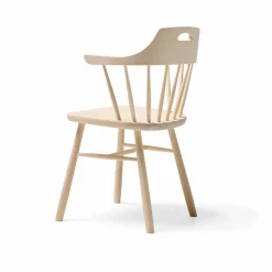 Småland Bistro karmstol Ljus mattlack