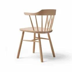 Småland Bistro stol Ljus mattlack