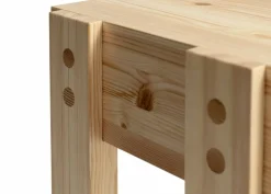 003 Stilts Side Table sidobord Matt oljevaxad furu 40x36x45 cm
