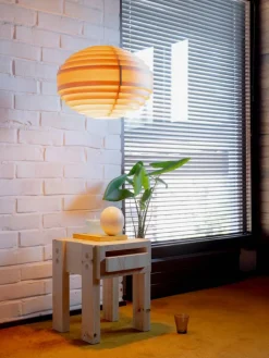 003 Stilts Side Table sidobord Matt oljevaxad furu 40x36x45 cm