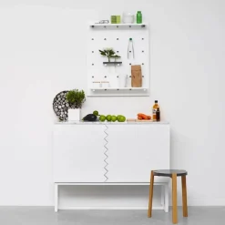 Story sideboard midnattsblå vitoljat ekstativ