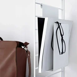 String tidskriftssamlare 17x27 cm svart