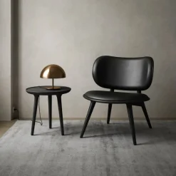 The Lounge Chair loungestol Black-svartbetstat bokstativ