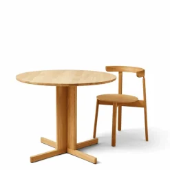 Trefoil matbord Ø90 cm Ek