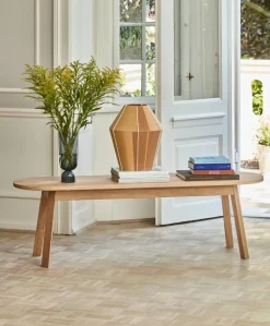 Triangle Leg bänk water-based lacquered oak 150 cm