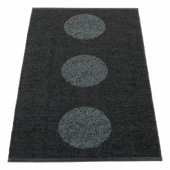 Vera 2.0 plastmatta black-black metallic 70x120 cm