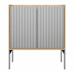 Vipp Cabinet H2 skåp med ben Light oak-marble doors