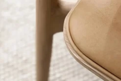 Vipp488 Cabin Lounge Chair Light oak-sand leather