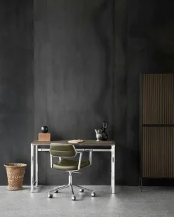 Vipp430 Studio Desk skrivbord 60x125 cm Bosco leather-walnut