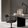 Vipp452 Swivel kontorsstol Black aluminium-black leather