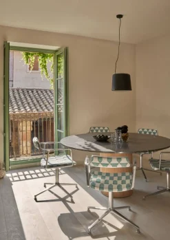 Vipp452 Swivel kontorsstol Guesthouse Edition Lagrasse France-pol. aluminium