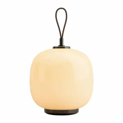 VL45 Radiohus portabel lampa Ø17 5 cm Brass-pale yellow glass