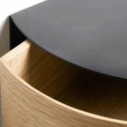 Wallie wall drawer hylla svart ek